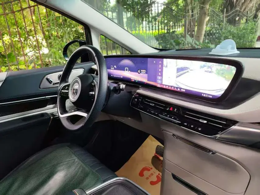 2023 BUICK CENTURY thumbnail 4