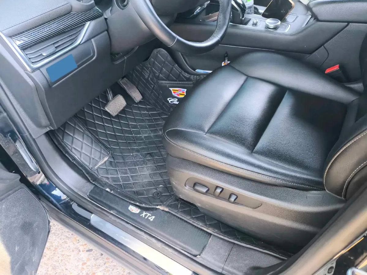 2021 Cadillac XT4 2.0T 237HP L4 9AT,autocango,china used car exporter,china ev exporter,chinese used car exporter,chinese used ev exporter