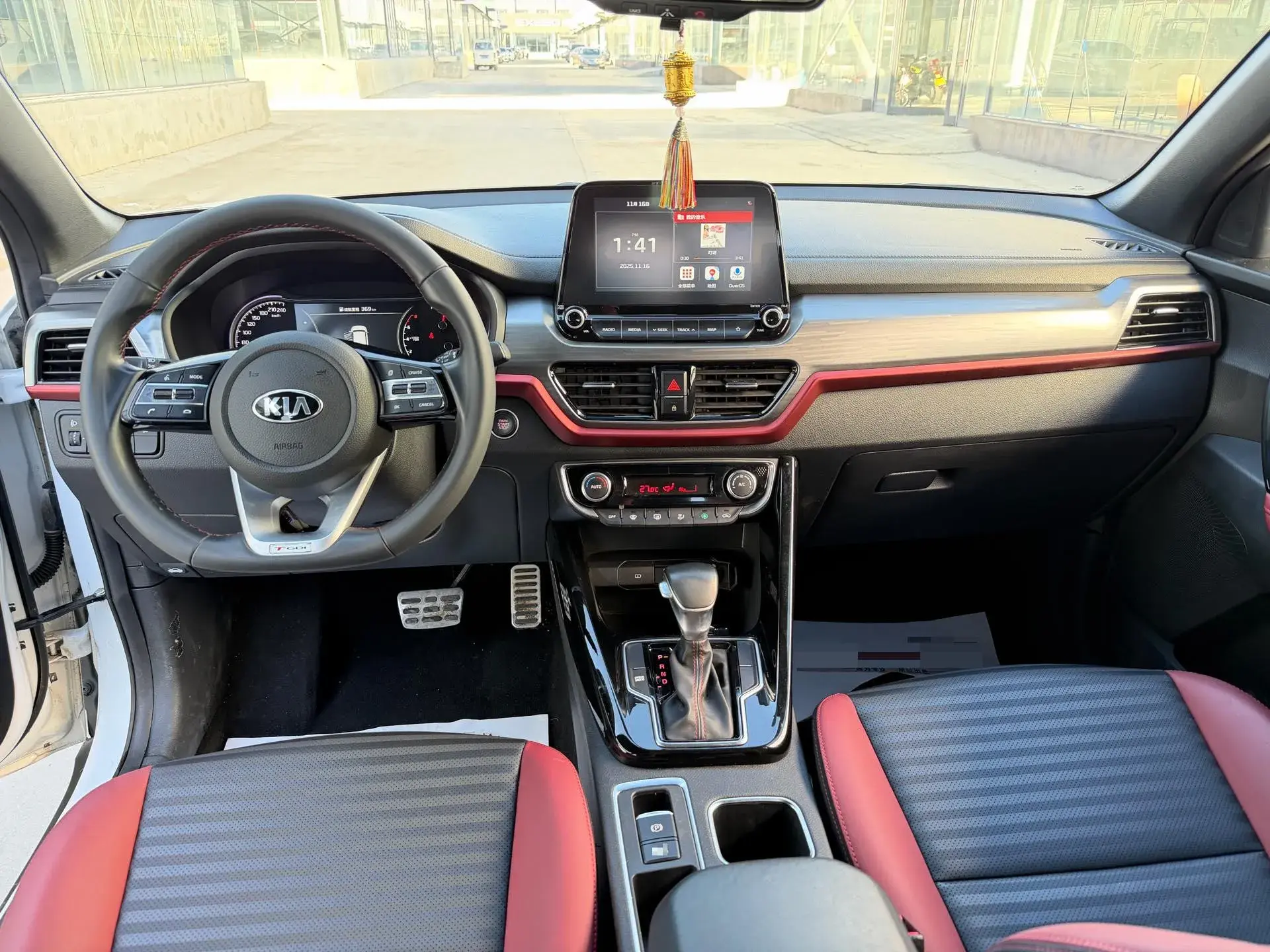 2019 KIA SPORTAGE thumbnail 4