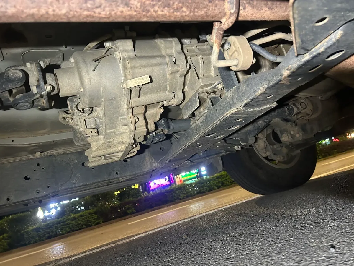 2019 Dongfeng RuiQi 6 2.5T 140HP L4 5MT,autocango,china used car exporter,china ev exporter,chinese used car exporter,chinese used ev exporter