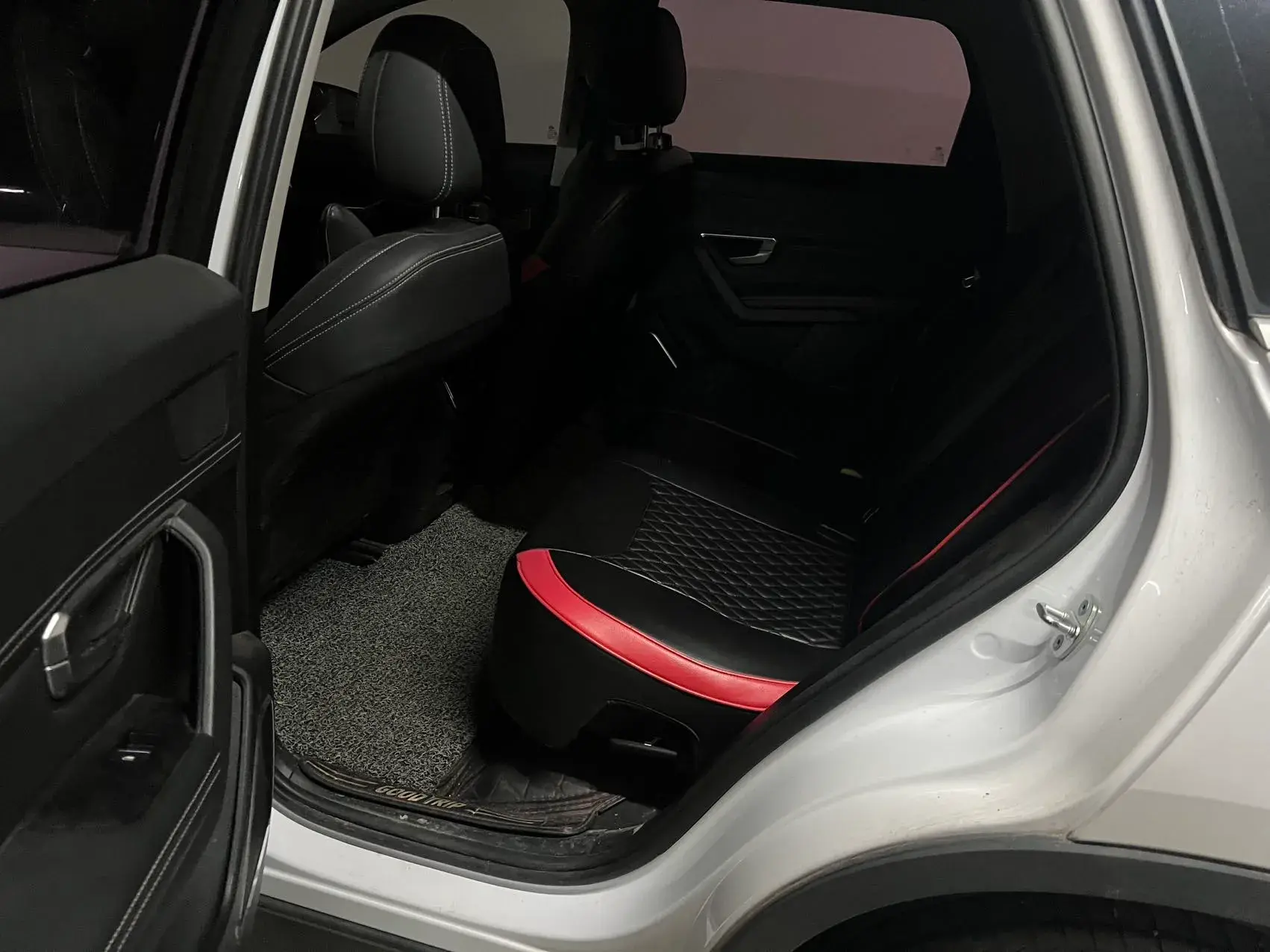 2019 BYD SONG thumbnail 3