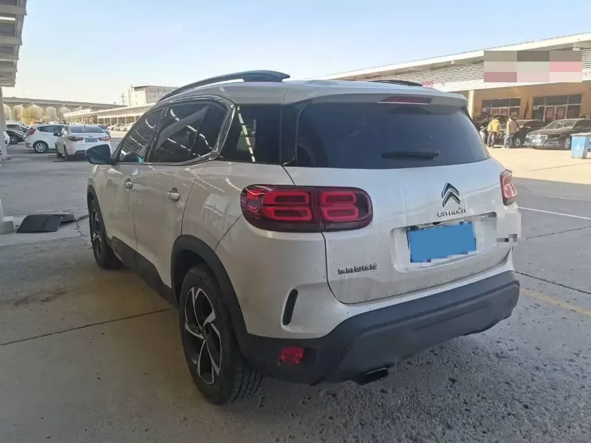 2017 Citroen C5 Aircross 1.6T 167HP L4 6AT,autocango,china used car exporter,china ev exporter,chinese used car exporter,chinese used ev exporter