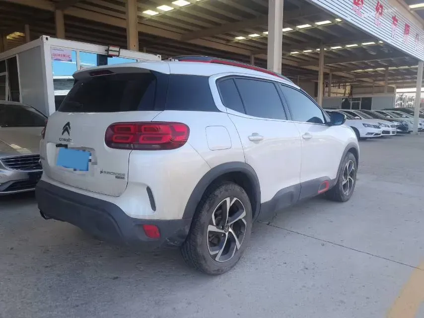 2017 Citroen C5 Aircross 1.6T 167HP L4 6AT,autocango,china used car exporter,china ev exporter,chinese used car exporter,chinese used ev exporter