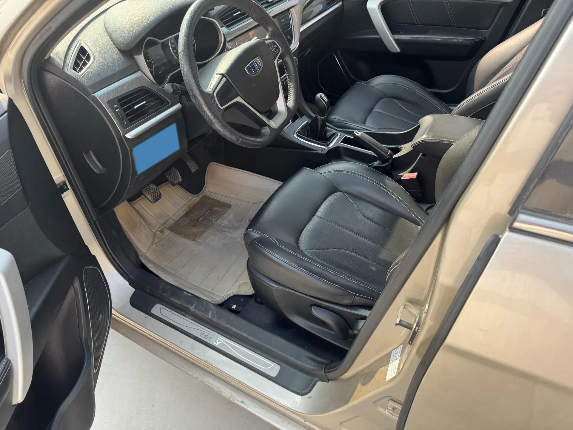 2017 GEELY EMGRAND thumbnail 3