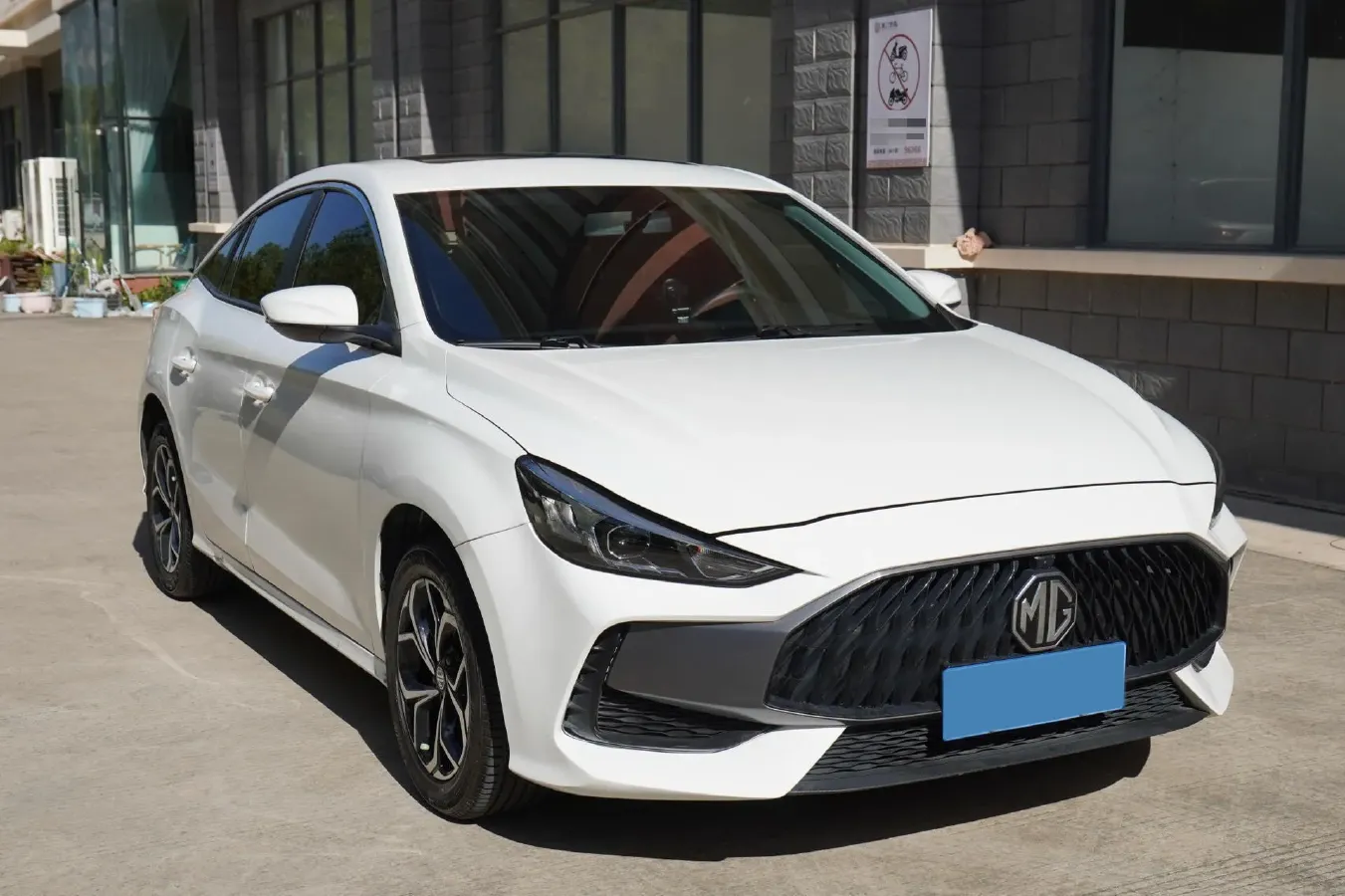 2021 MG 5 1.5L 120HP L4 CVT,autocango,china used car exporter,china ev exporter,chinese used car exporter,chinese used ev exporter