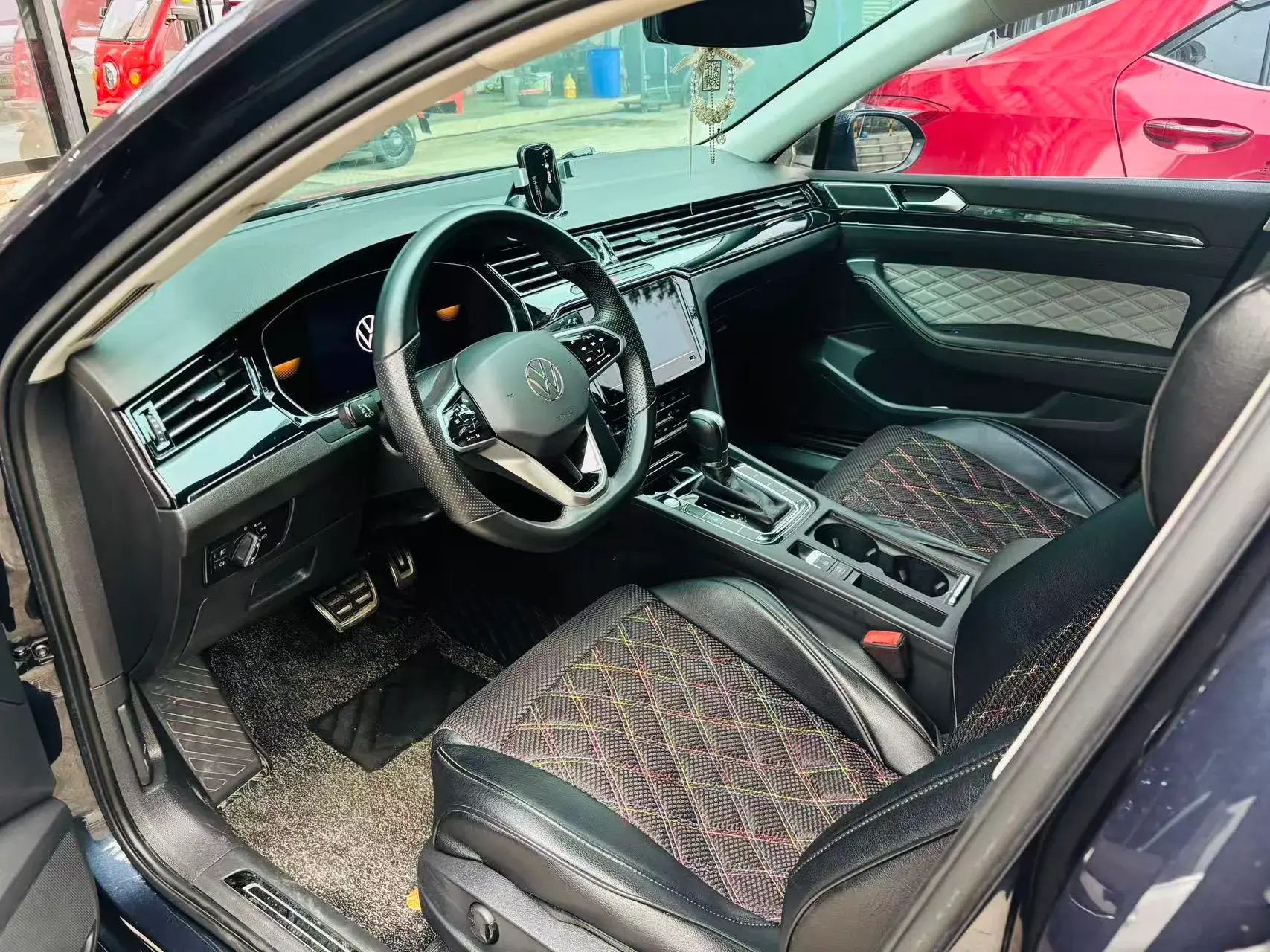 2023 VOLKSWAGEN MAGOTAN thumbnail 3