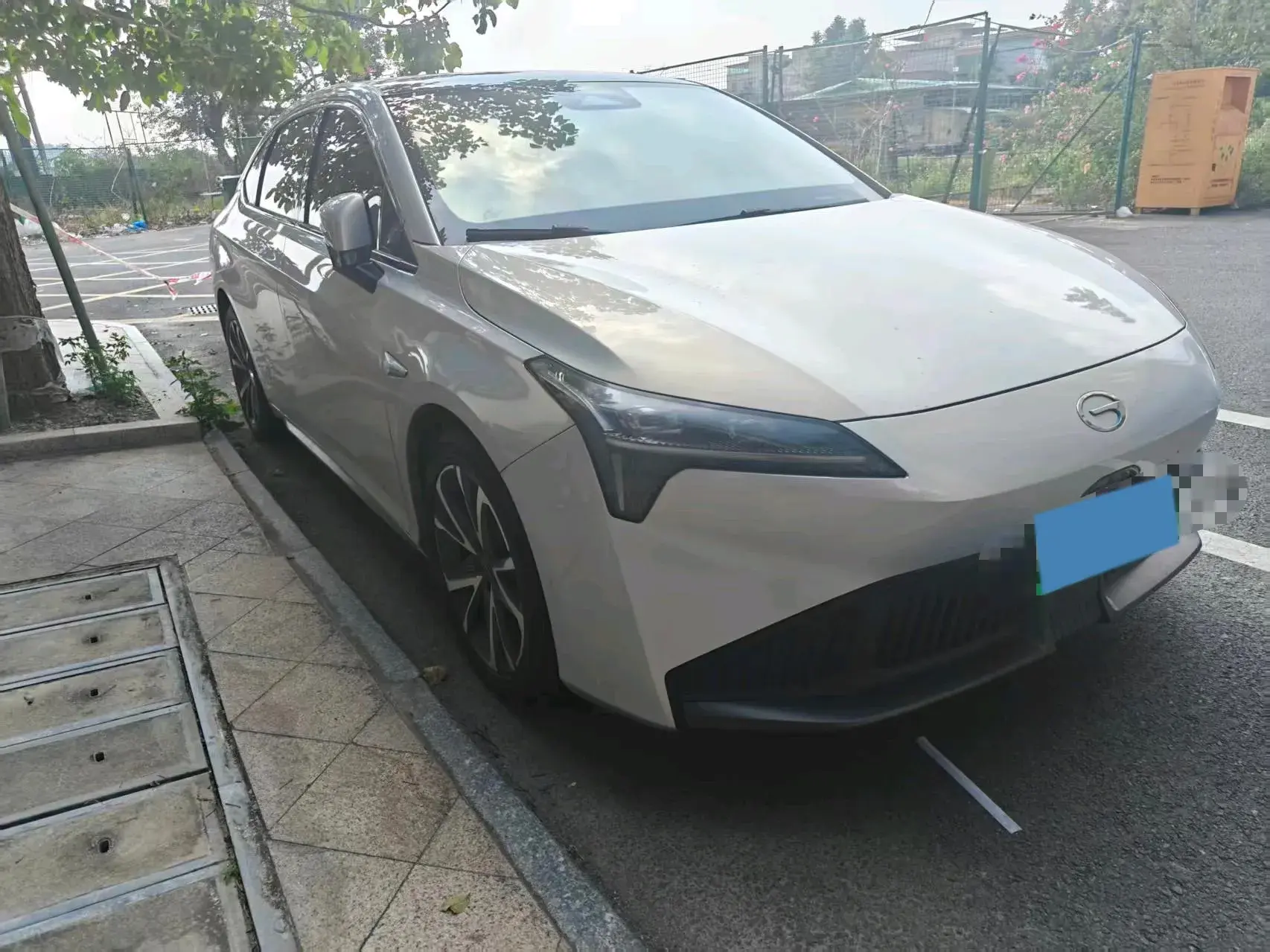 2021 AION S thumbnail 3