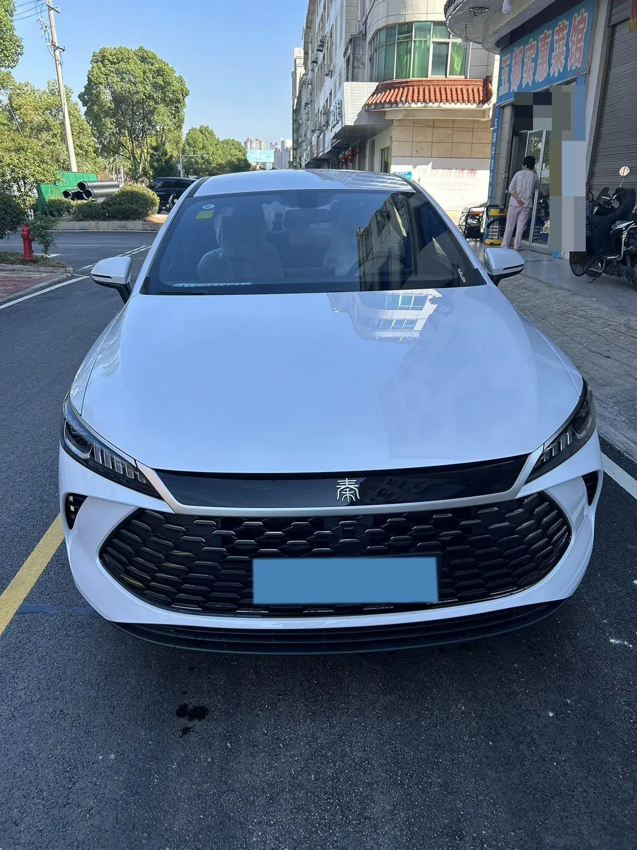 2025 BYD QIN thumbnail 2