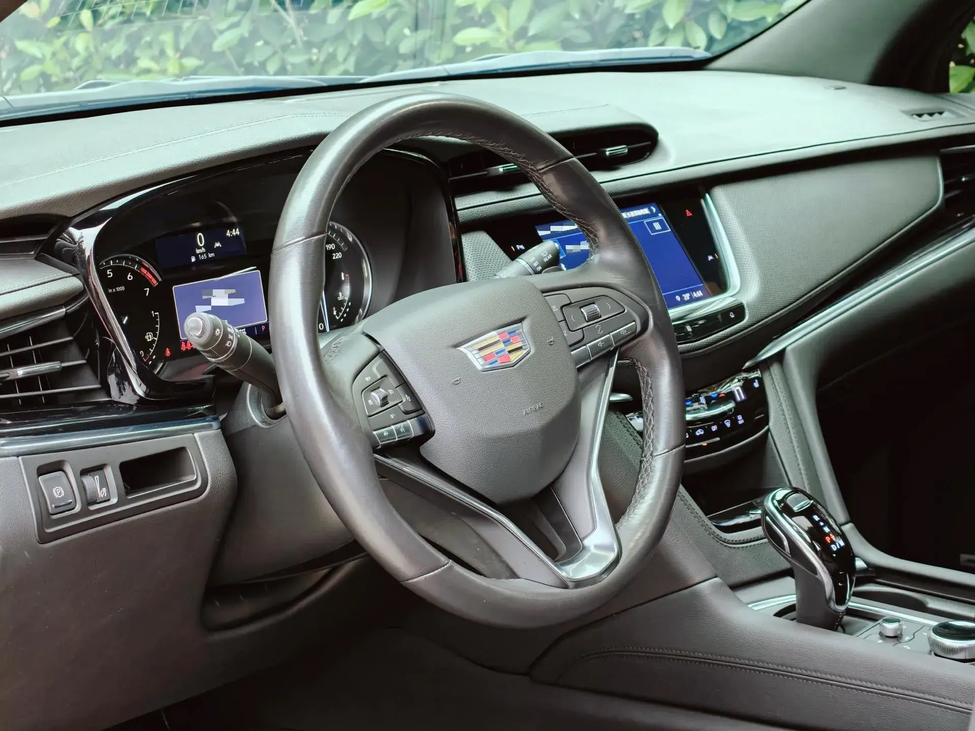 2021 CADILLAC XT6 thumbnail 4