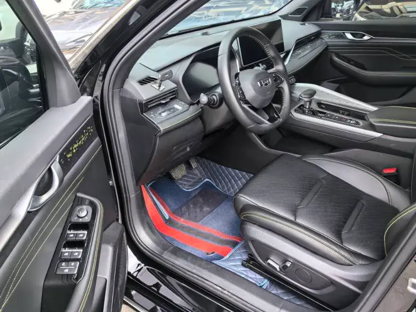 2023 GEELY PREFACE thumbnail 4