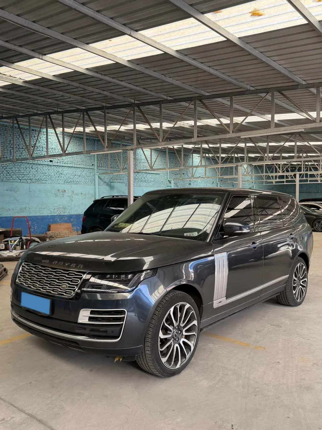 2017 LAND ROVER view 1