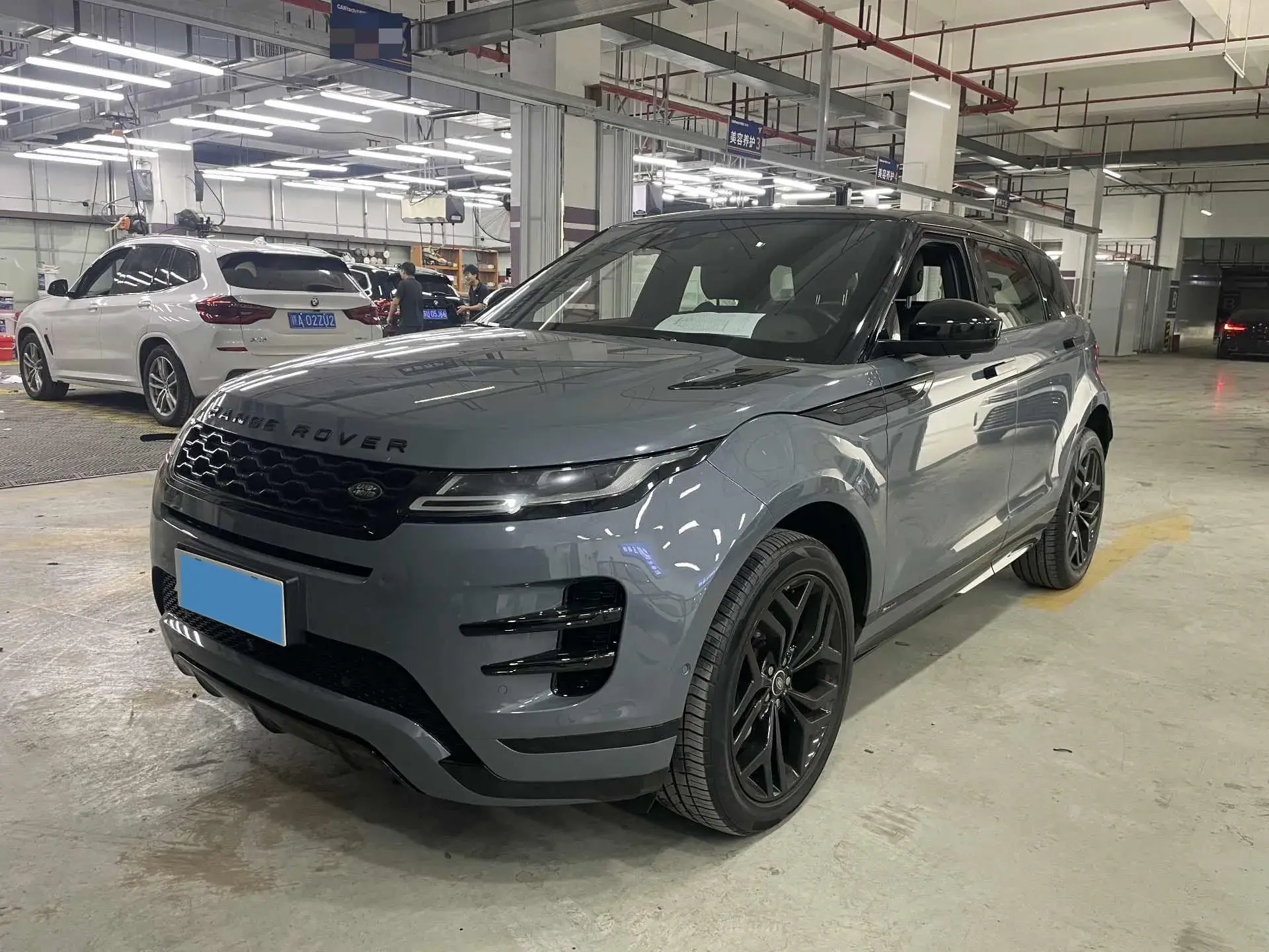 2021 LAND ROVER view 1