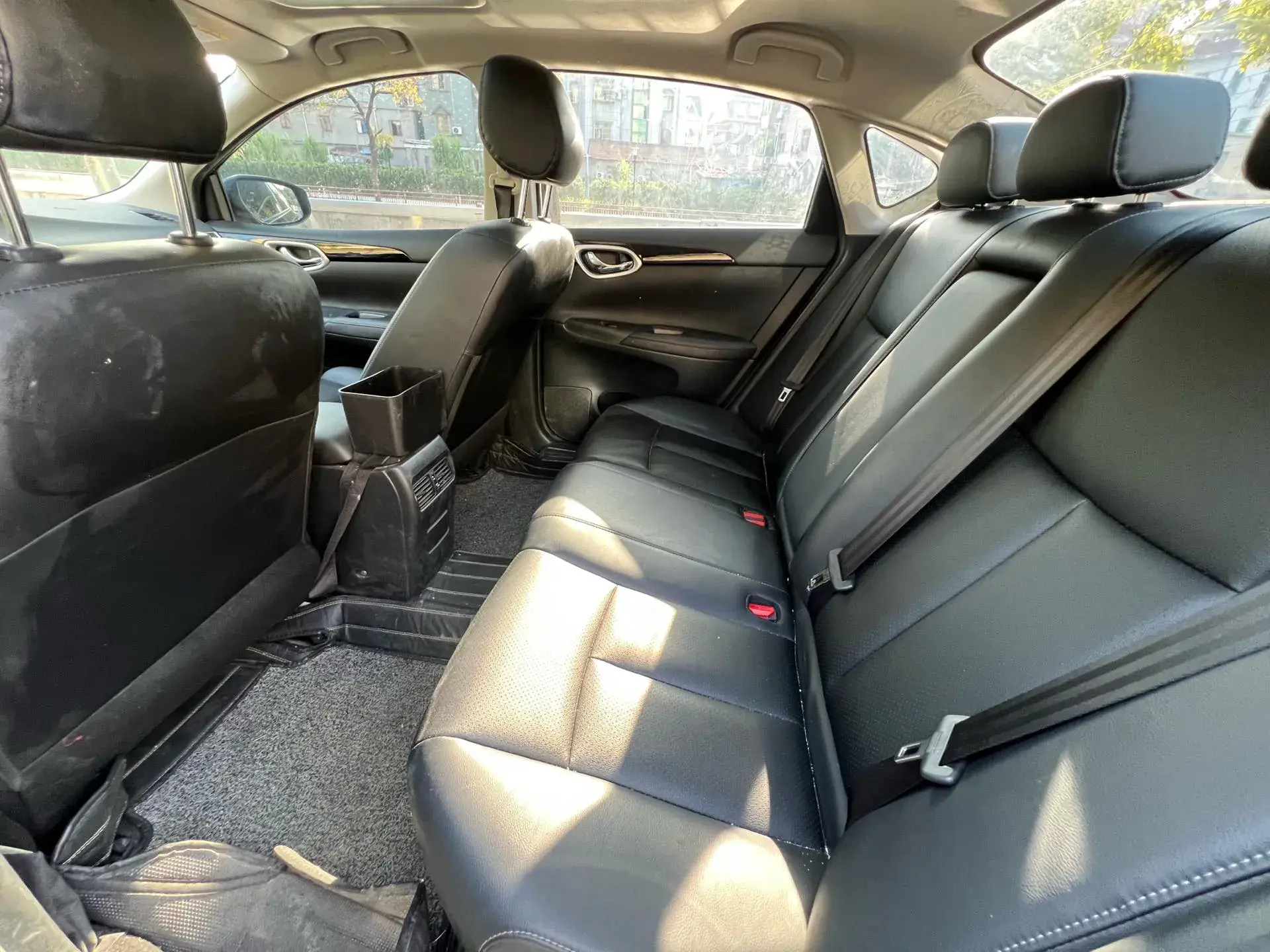 2022 NISSAN SYLPHY thumbnail 4