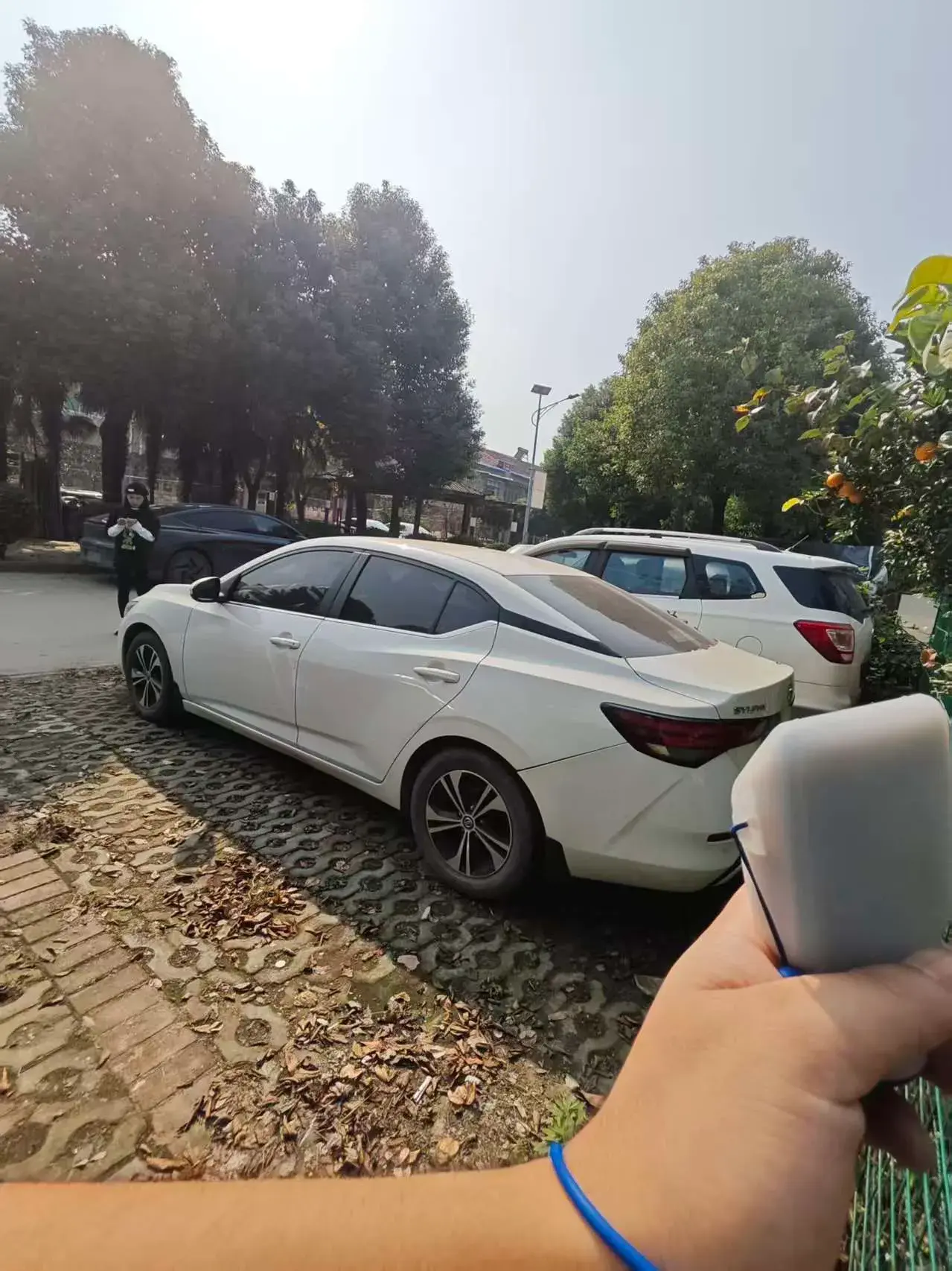 2022 NISSAN SYLPHY thumbnail 3