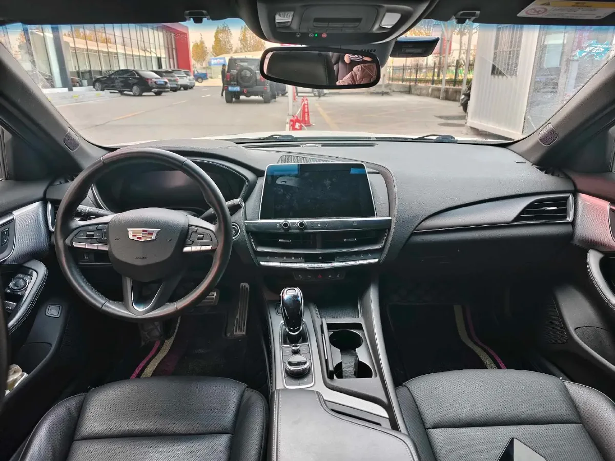 2021 Cadillac CT5 2.0T 237HP L4 10AT,autocango,china used car exporter,china ev exporter,chinese used car exporter,chinese used ev exporter