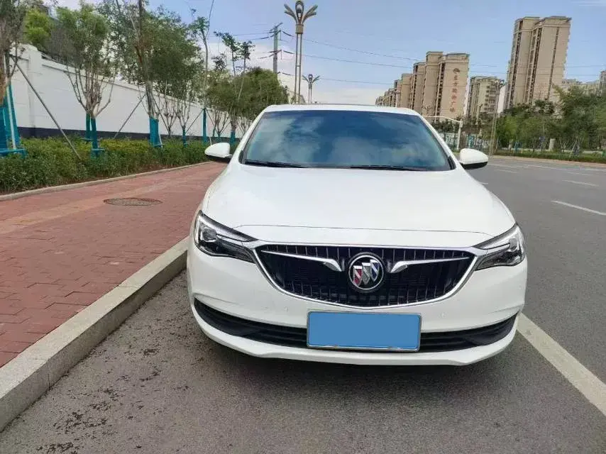 2021 BUICK EXCELLE thumbnail 3