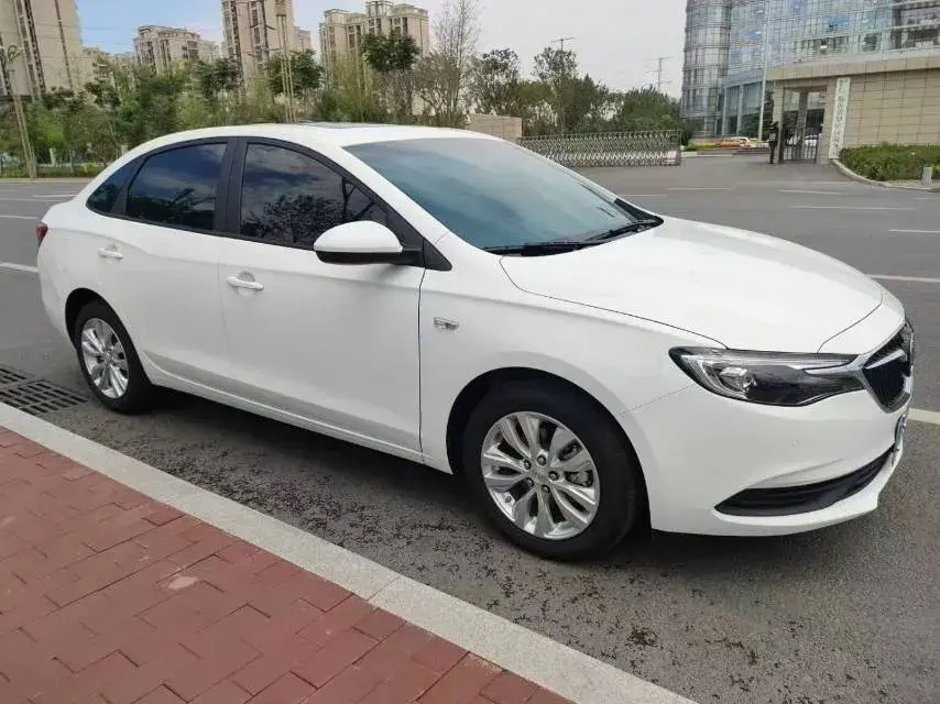 2021 BUICK EXCELLE thumbnail 2
