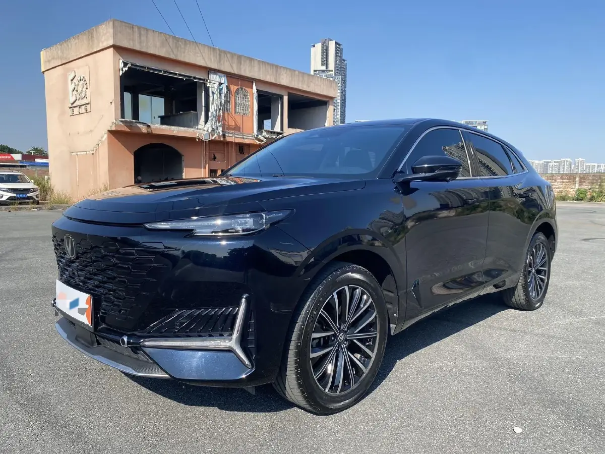 2023 ChangAn UNI-K 2.0T 233HP L4 8AT