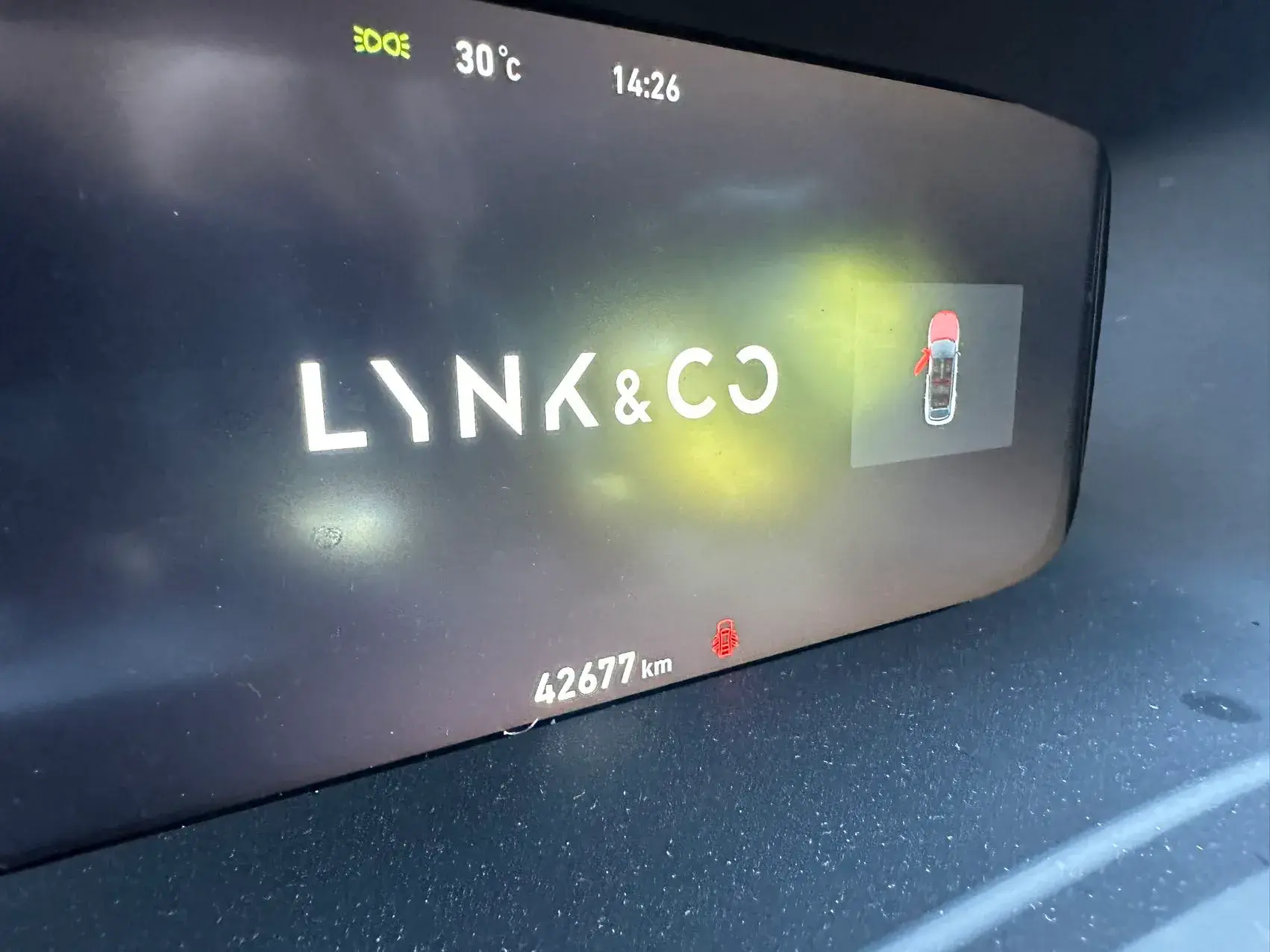 2023 LYNK&CO 06 thumbnail 3