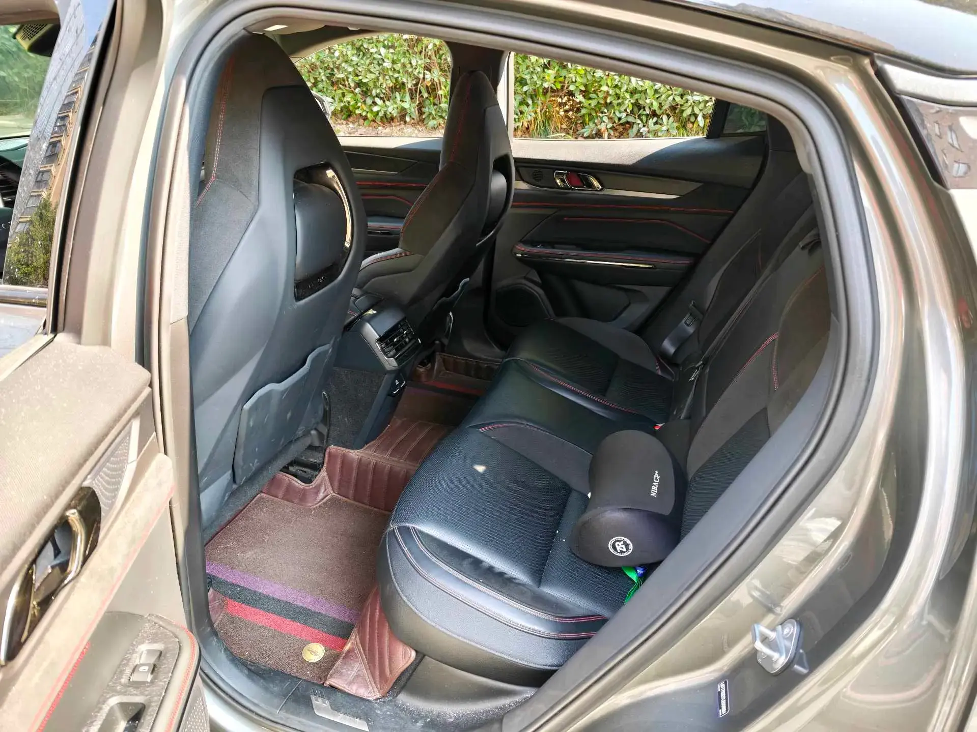 2020 LYNK&CO 05 thumbnail 4