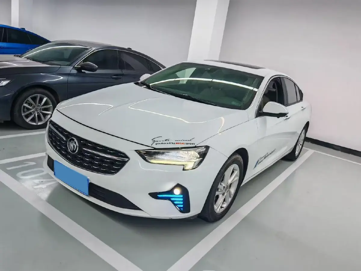 2020 Buick Regal 1.5T 169HP L4 9AT