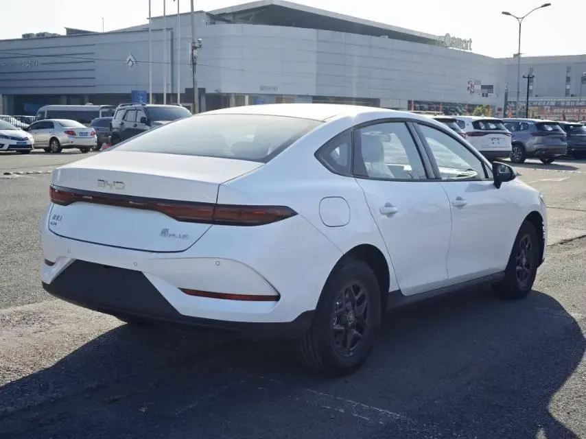 2025 BYD Qin Plus 1.5L 101HP L4 E-CVT PHEV,autocango,china used car exporter,china ev exporter,chinese used car exporter,chinese used ev exporter