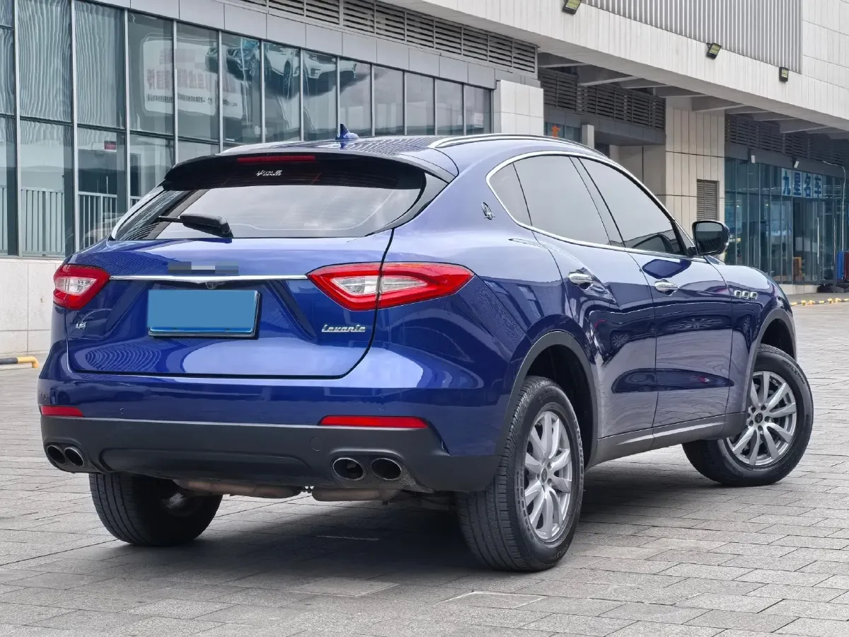 2018 Maserati Levante 3.0T 350HP V6 8AT,autocango,china used car exporter,china ev exporter,chinese used car exporter,chinese used ev exporter