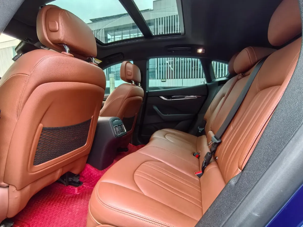 2018 Maserati Levante 3.0T 350HP V6 8AT,autocango,china used car exporter,china ev exporter,chinese used car exporter,chinese used ev exporter