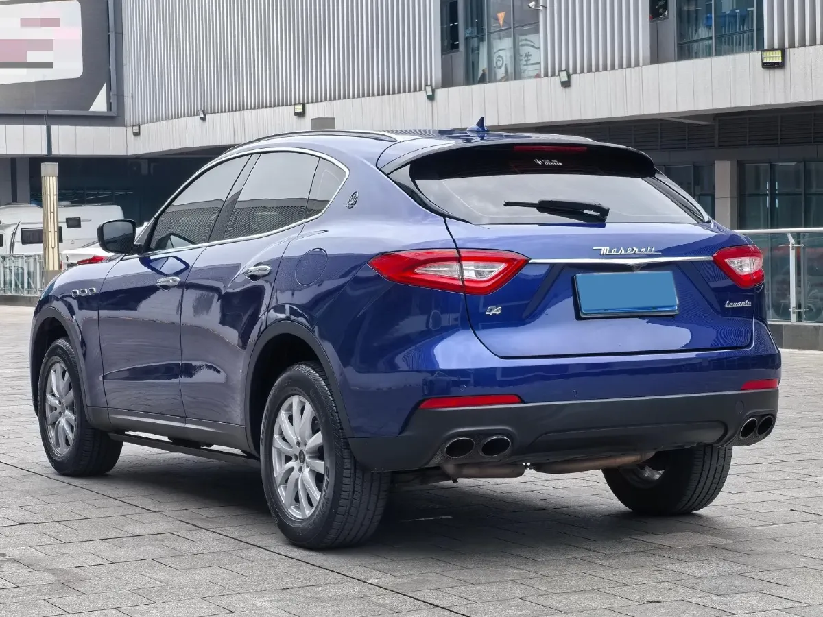2018 Maserati Levante 3.0T 350HP V6 8AT,autocango,china used car exporter,china ev exporter,chinese used car exporter,chinese used ev exporter