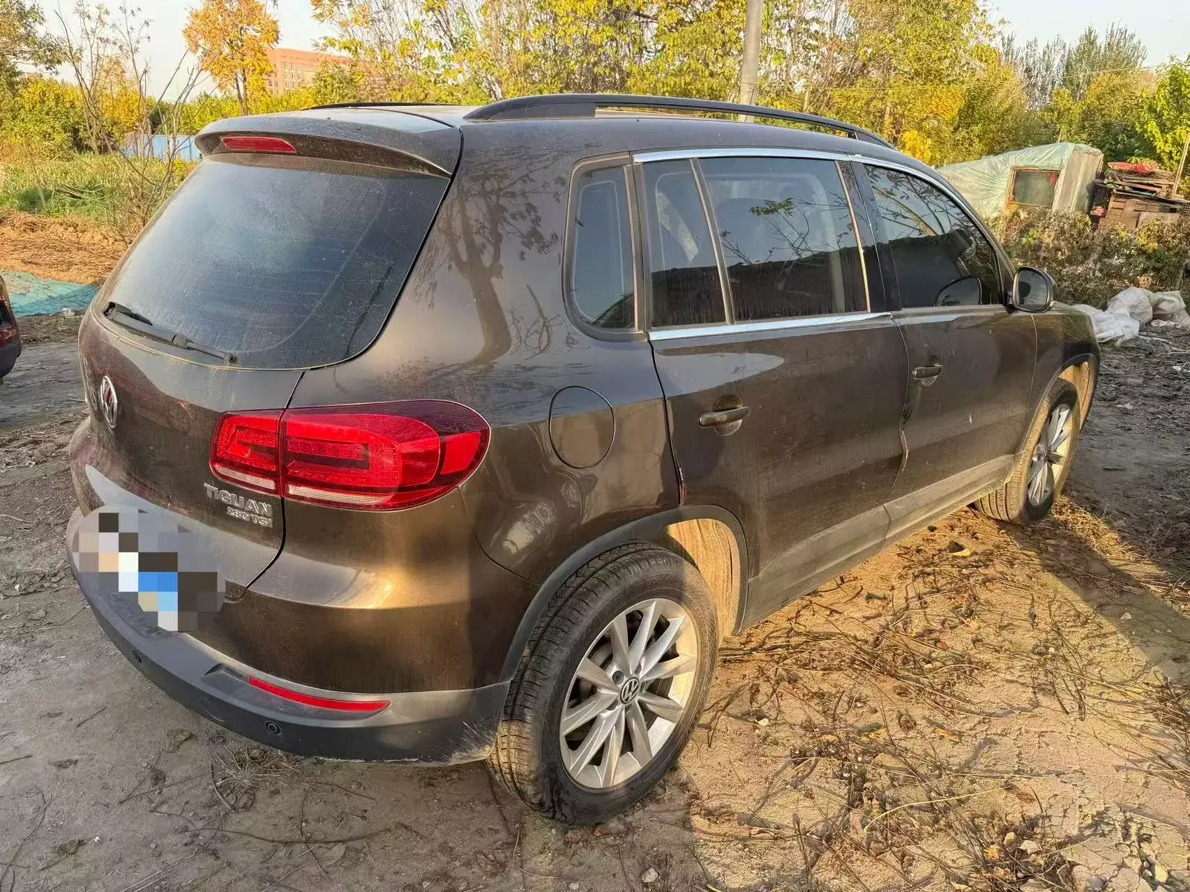 2016 VOLKSWAGEN TIGUAN thumbnail 4