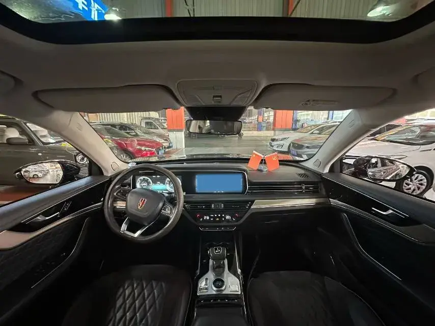 2019 HONGQI HS5 thumbnail 4