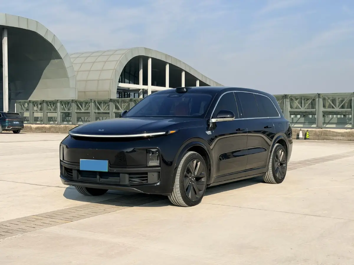 2022 Li L9 Range Extended 154HP REEV 42.6KWH