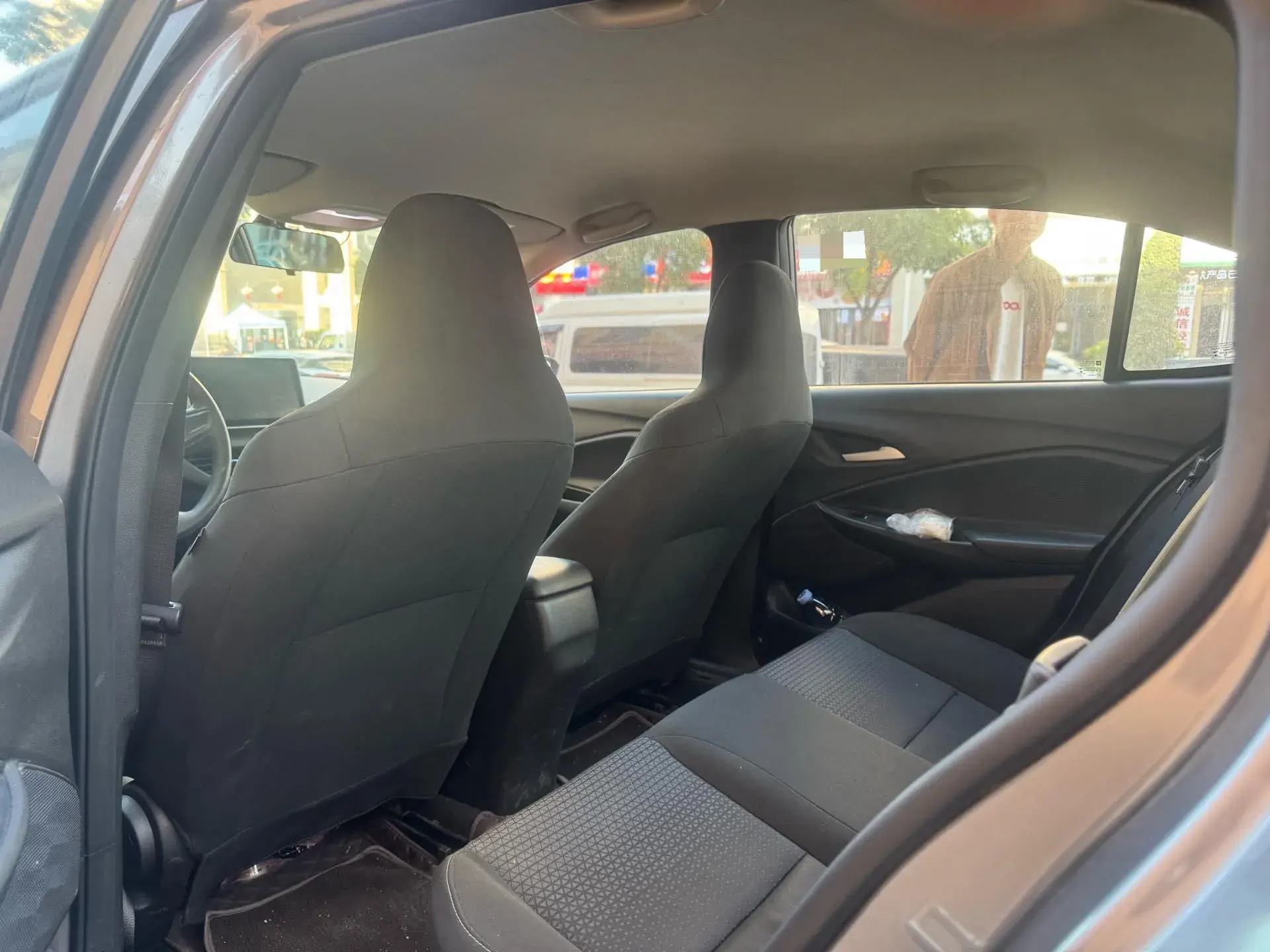 2020 CHEVROLET CAVALIER thumbnail 4