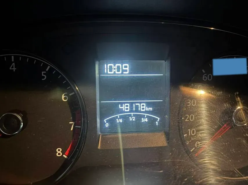 2016 Volkswagen Polo 1.4L 90HP L4 5MT,autocango,china used car exporter,china ev exporter,chinese used car exporter,chinese used ev exporter