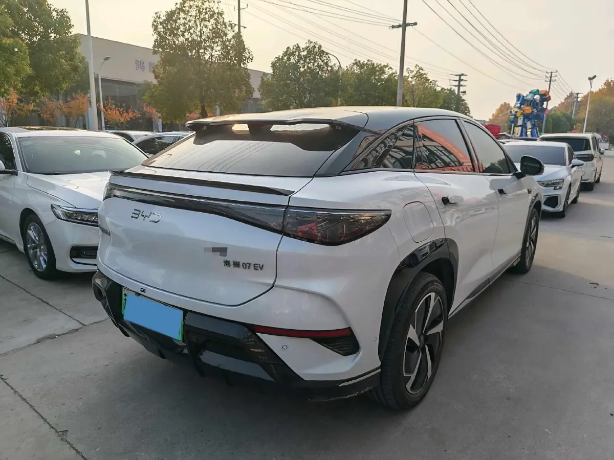 2024 BYD Sea Lion 07 BEV 80.64KWH,autocango,china used car exporter,china ev exporter,chinese used car exporter,chinese used ev exporter