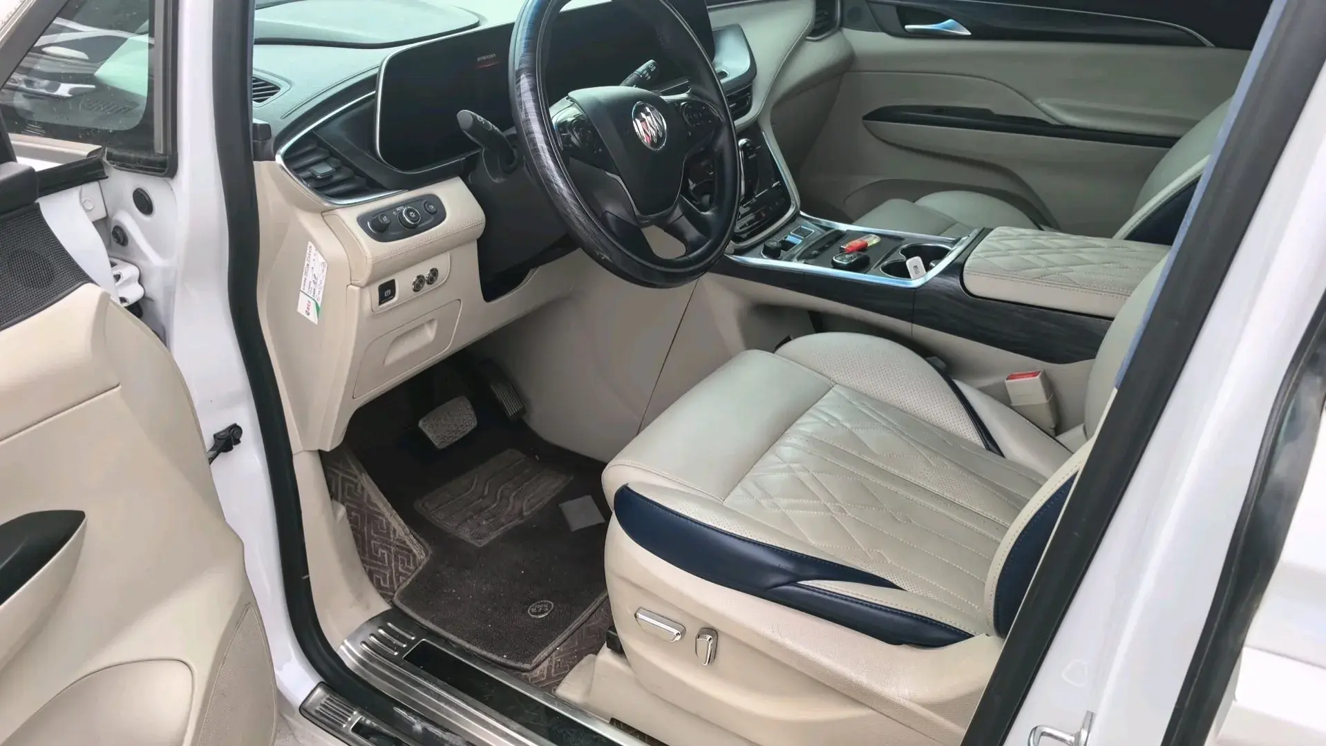 2022 BUICK GL8 thumbnail 4