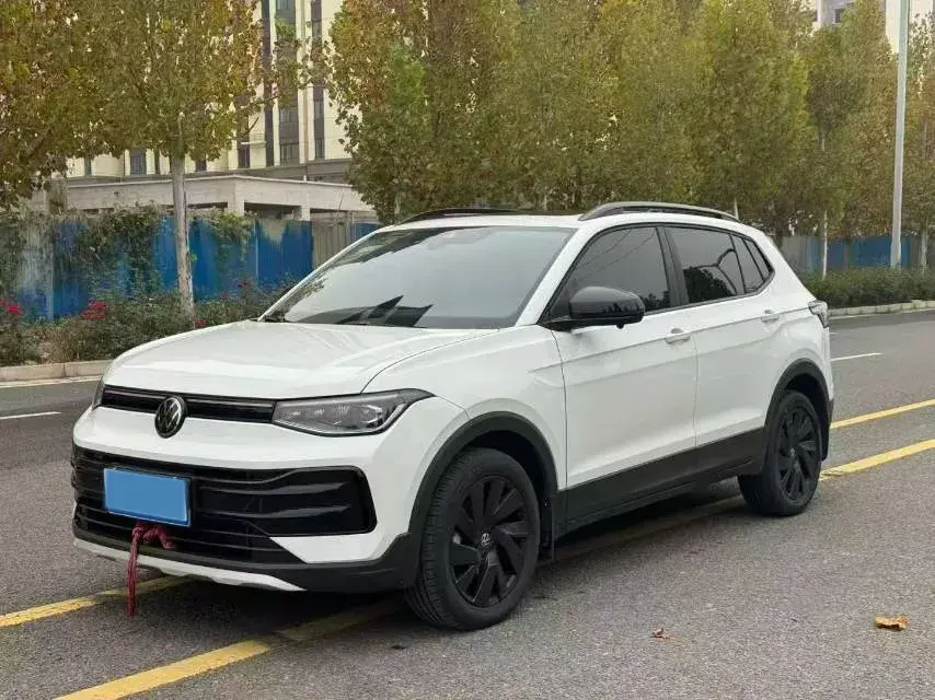 2025 VOLKSWAGEN THARU view 1