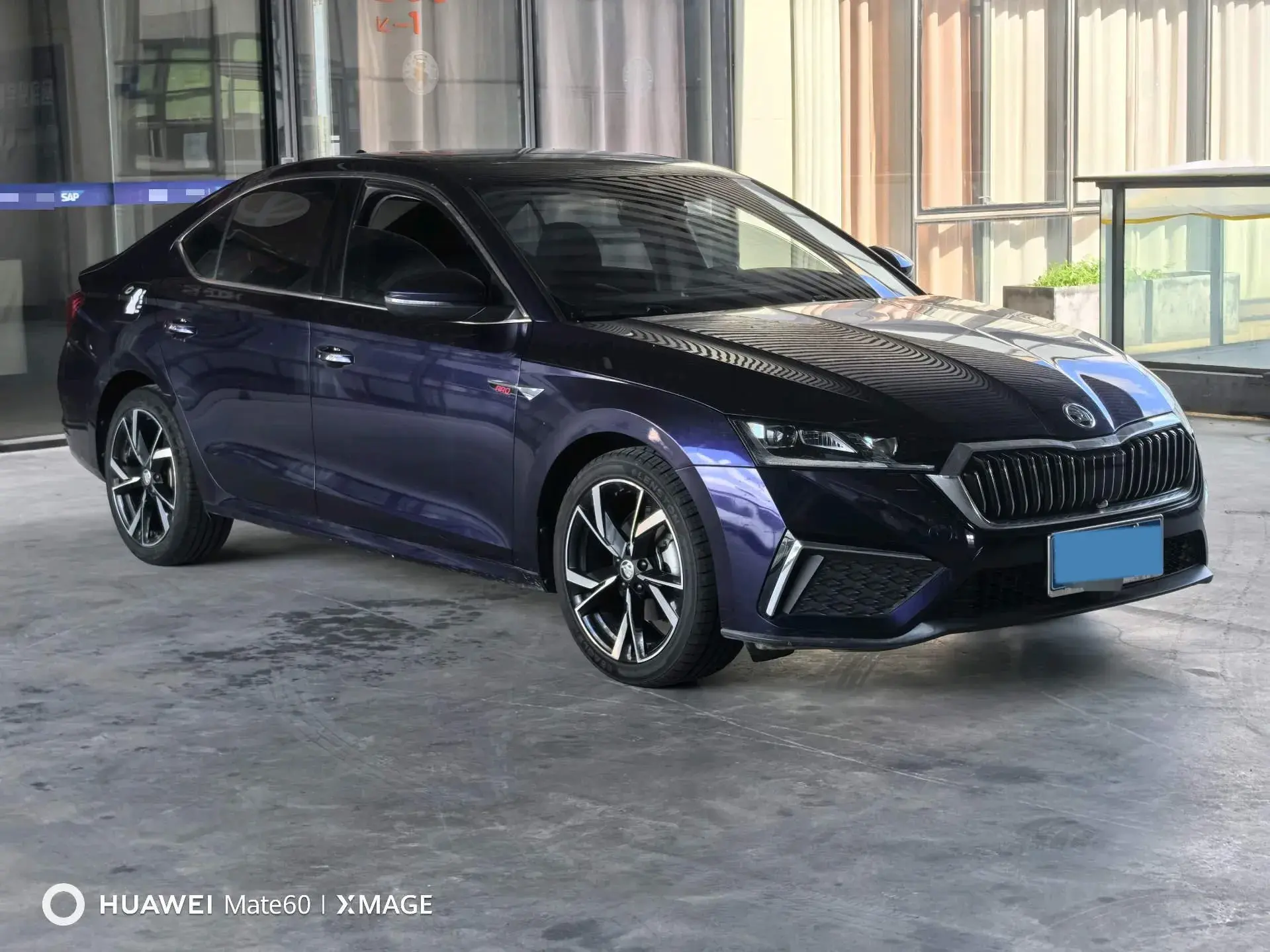 2021 SKODA OCTAVIA thumbnail 3