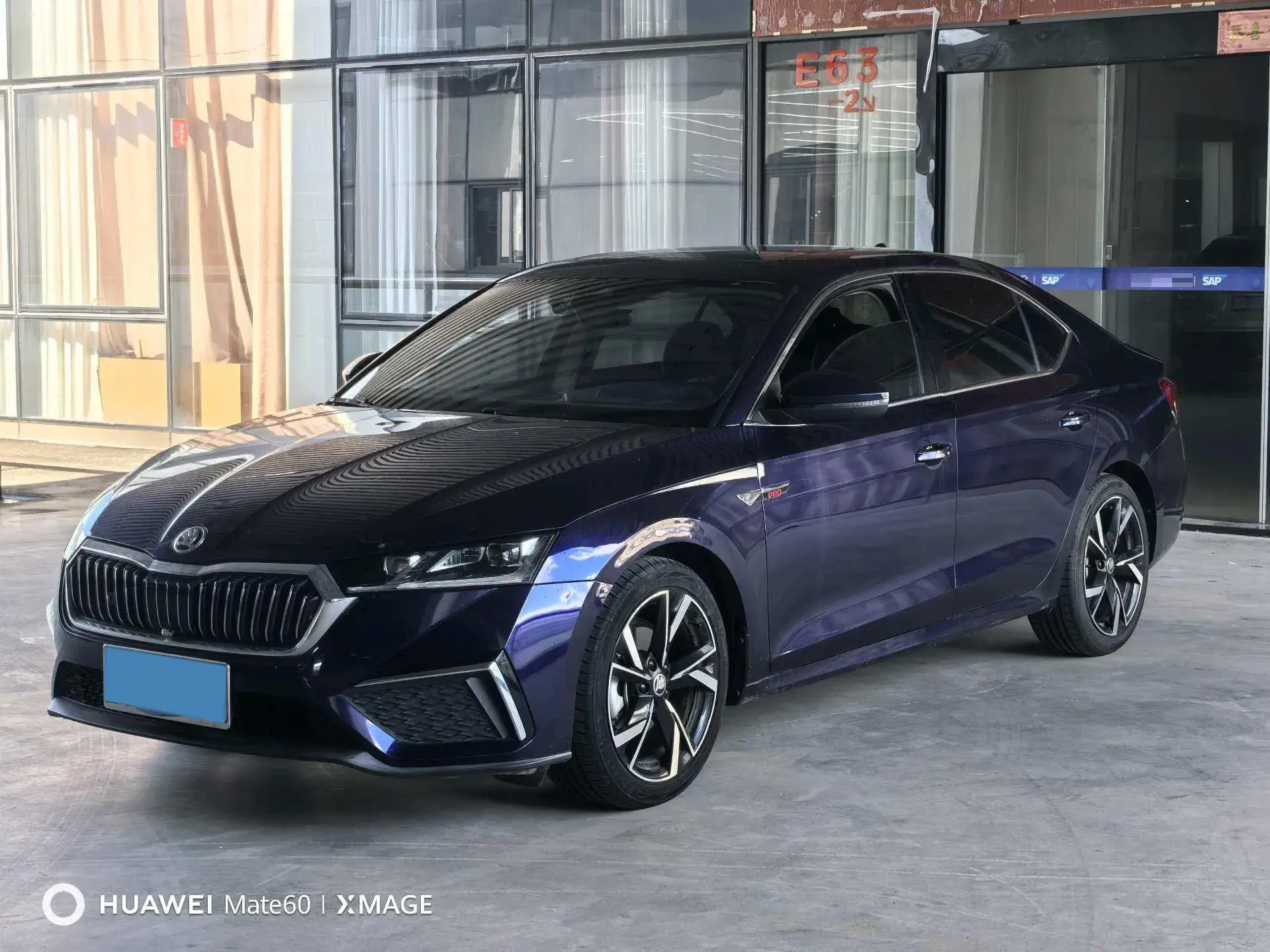 2021 SKODA OCTAVIA view 1