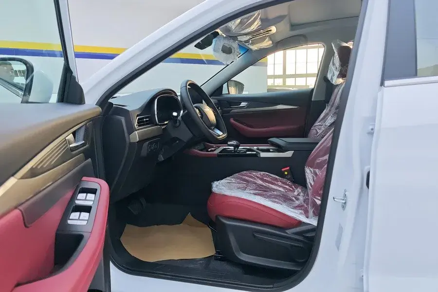 2024 JETOUR X70 thumbnail 4