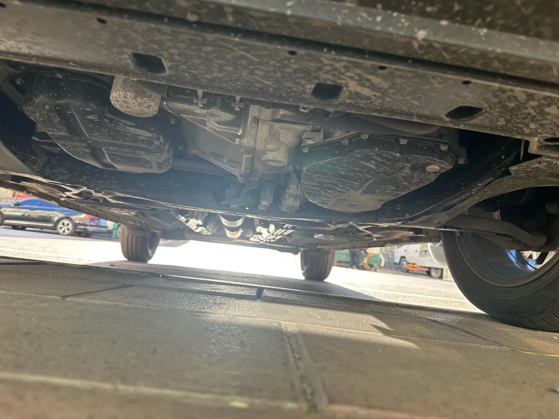 2023 NISSAN KICKS thumbnail 3