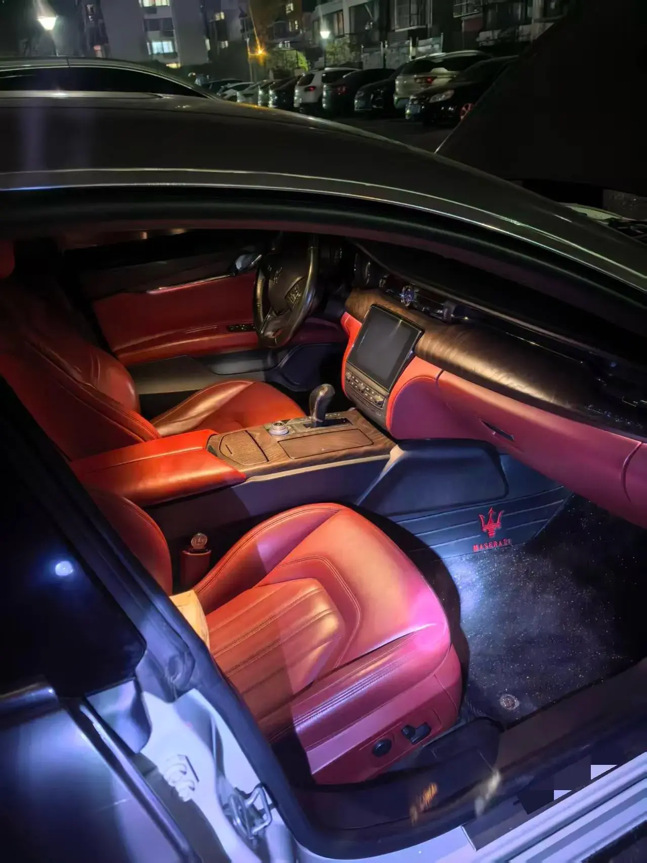 2018 MASERATI QUATTROPORTE thumbnail 4