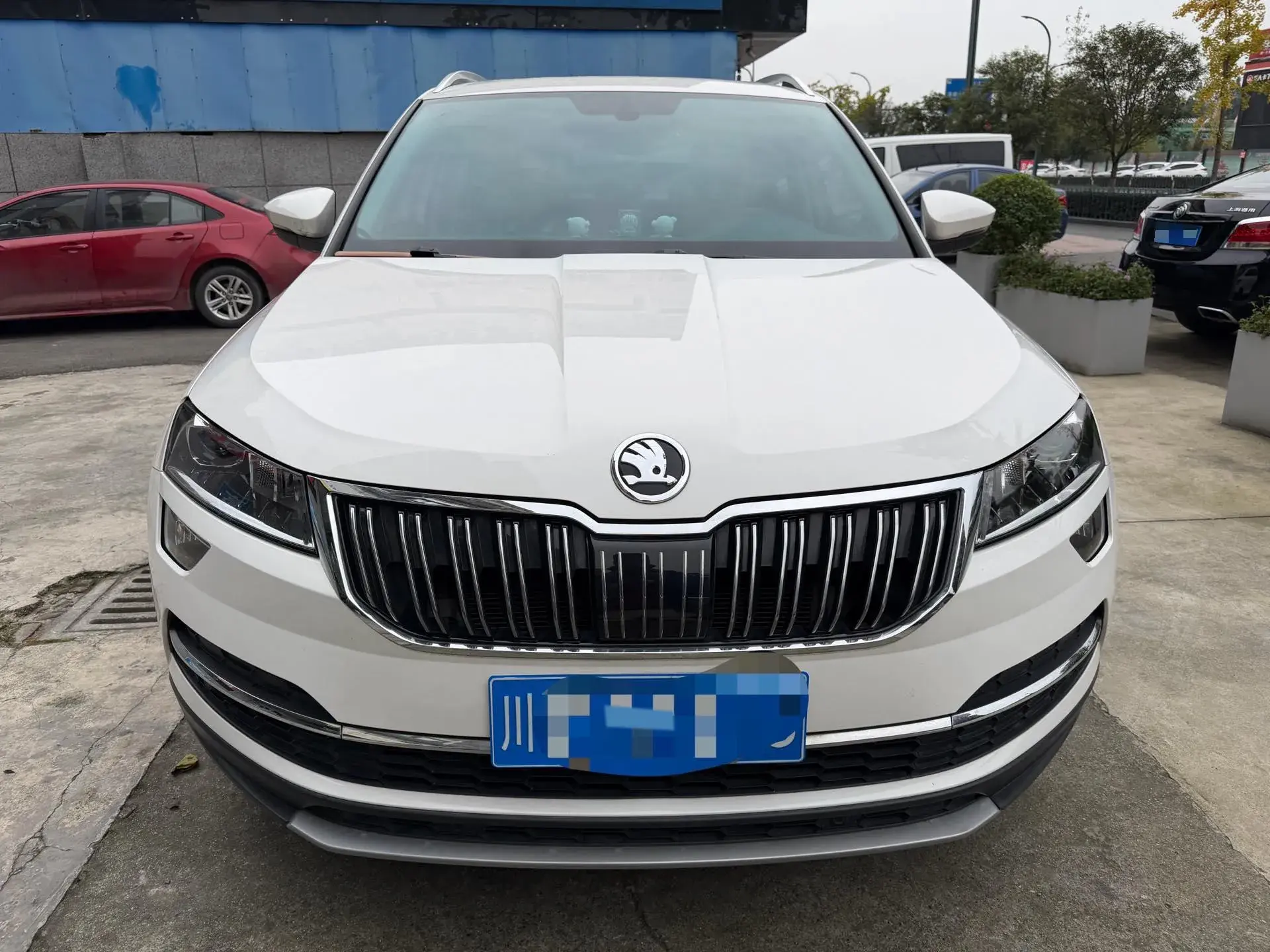2019 SKODA KAROQ thumbnail 2