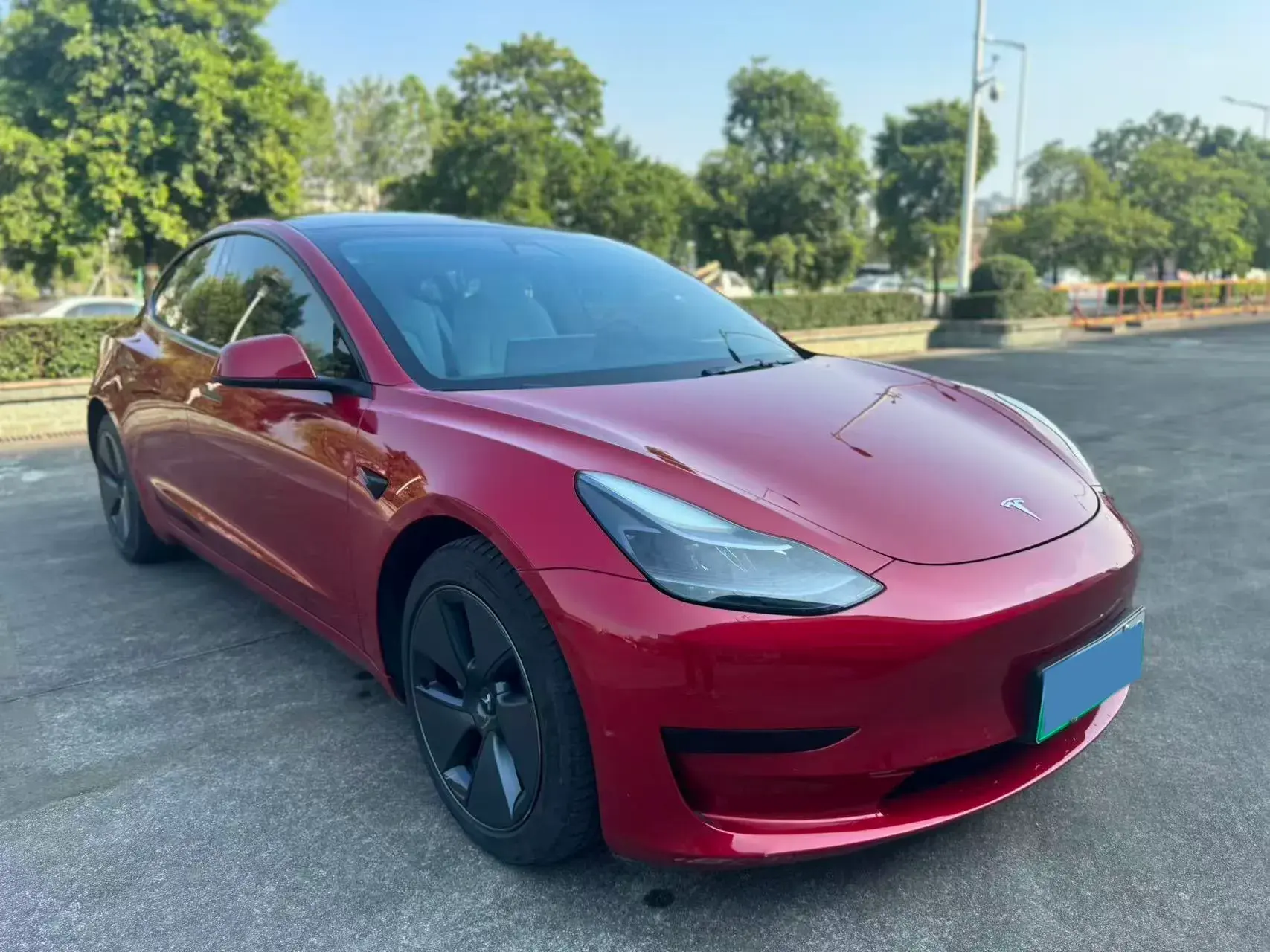 2021 TESLA MODEL thumbnail 2