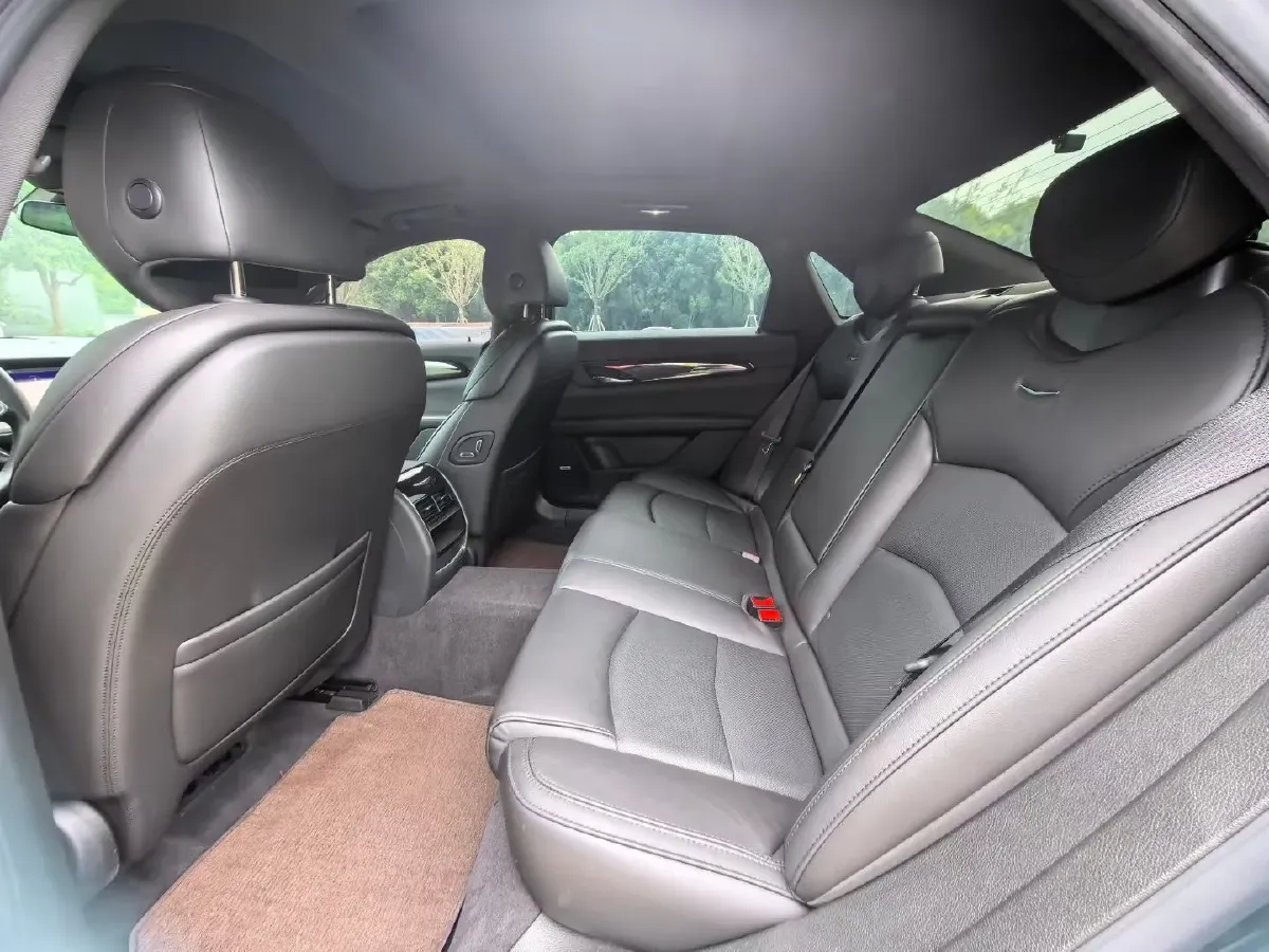 2021 Cadillac CT6 2.0T 237HP L4 10AT,autocango,china used car exporter,china ev exporter,chinese used car exporter,chinese used ev exporter