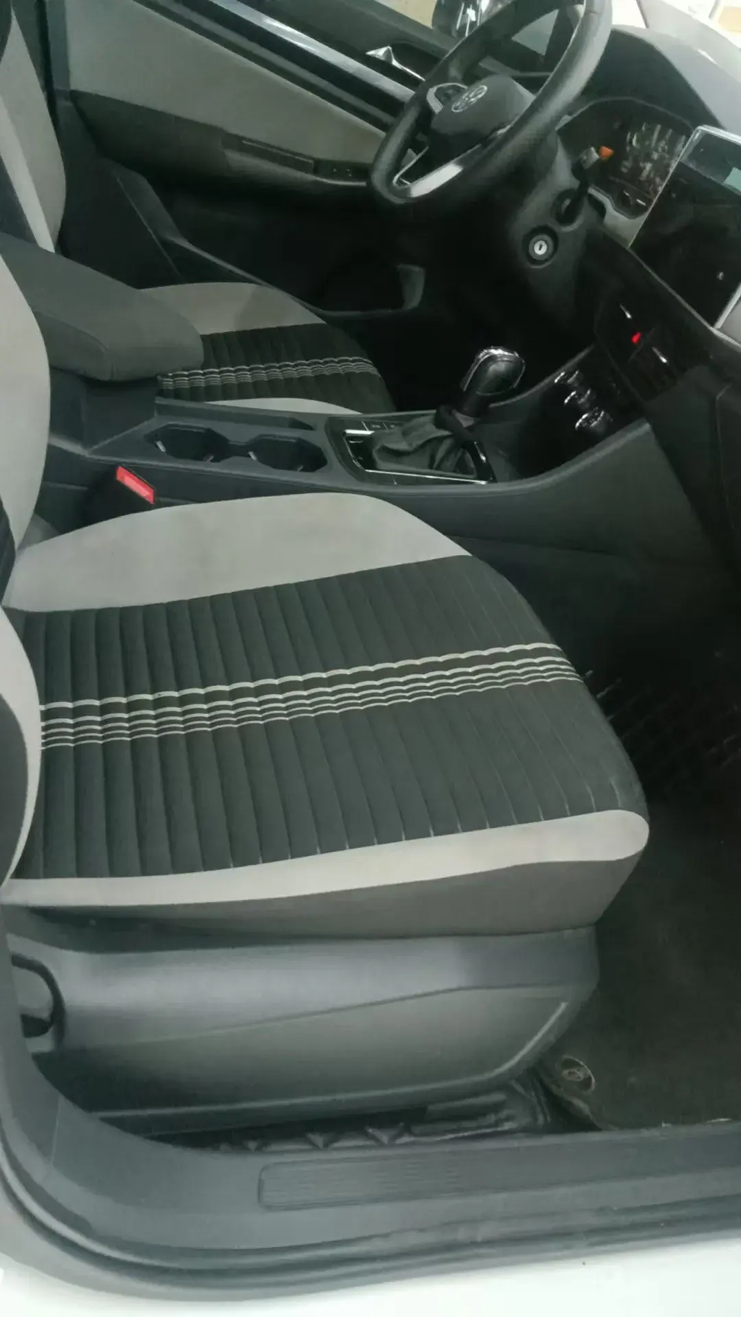 2023 VOLKSWAGEN BORA thumbnail 4