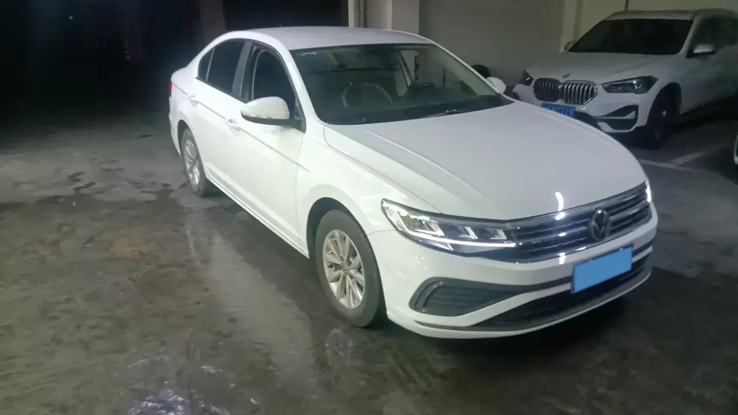 2023 VOLKSWAGEN BORA thumbnail 2