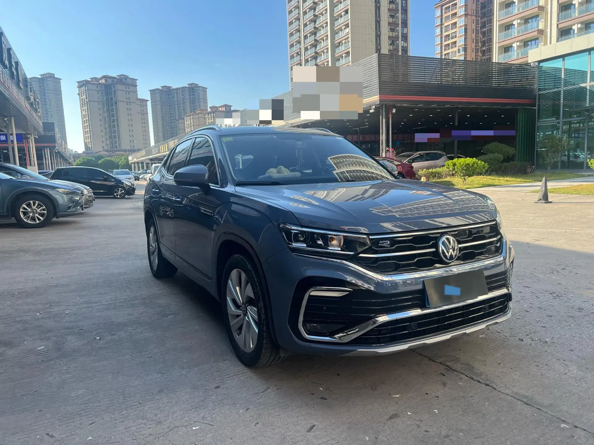 2020 VOLKSWAGEN TAYRON thumbnail 2