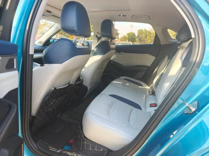 2020 Geely Binray 1.0T 133HP L3 6DCT,autocango,china used car exporter,china ev exporter,chinese used car exporter,chinese used ev exporter