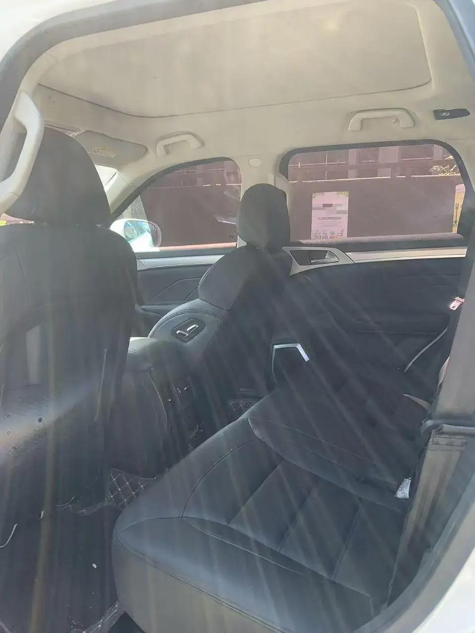 2017 HAVAL H7 thumbnail 4